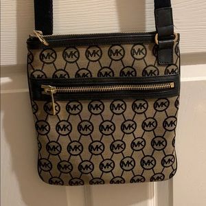 Michael Kors Crossbody